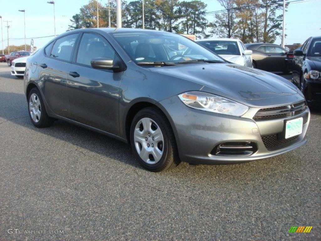 2013 Dart SE - Tungsten Metallic / Black photo #5