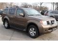 2005 Woodland Bronze Metallic Nissan Pathfinder SE 4x4  photo #3