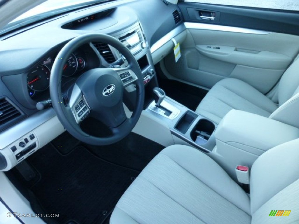 Ivory Interior 2013 Subaru Legacy 2.5i Photo #74213491