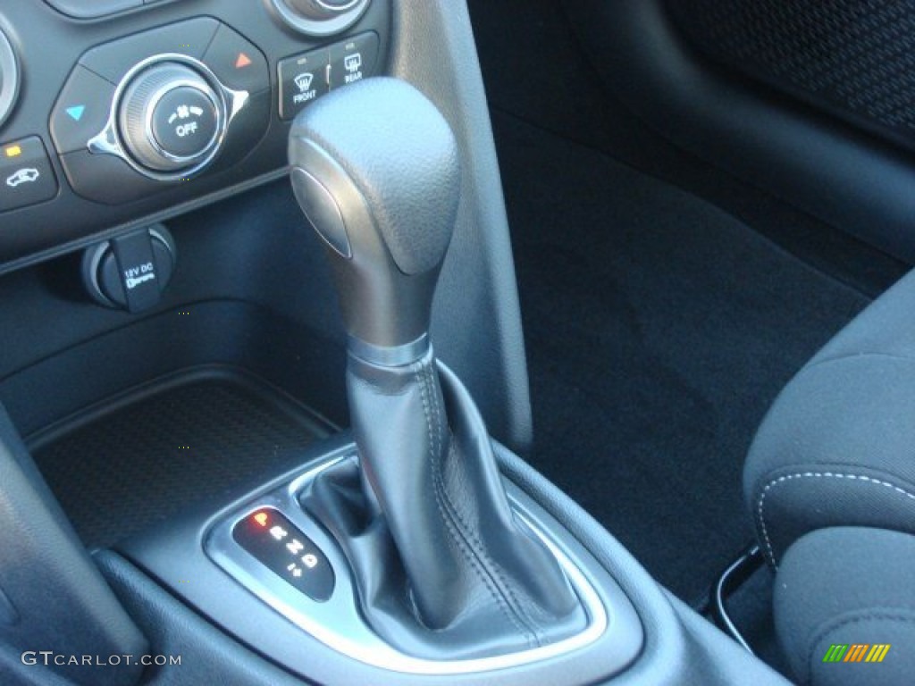 2013 Dodge Dart SXT 6 Speed Powertech AutoStick Automatic Transmission Photo #74213875