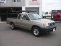 2000 Sand Dune Nissan Frontier XE Extended Cab  photo #3