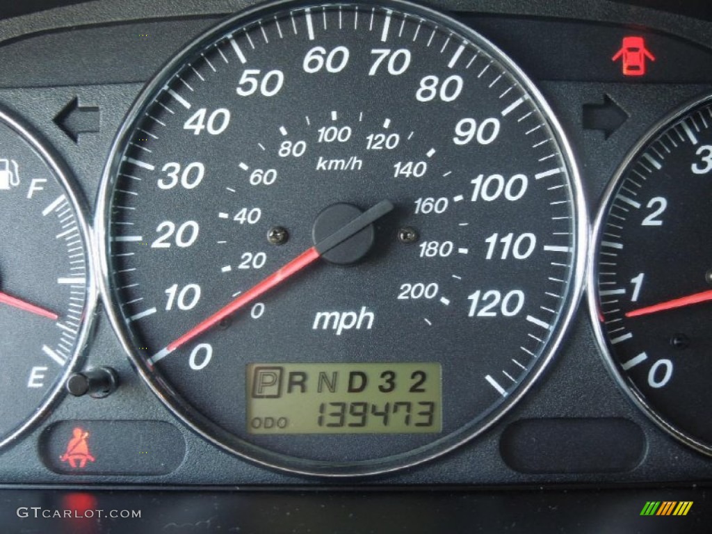 2006 MPV LX - Rally White / Beige photo #16