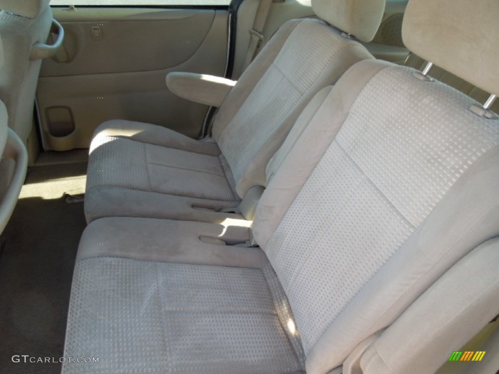 2006 MPV LX - Rally White / Beige photo #17