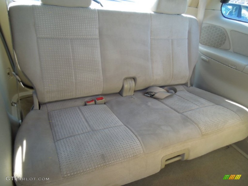 2006 MPV LX - Rally White / Beige photo #21