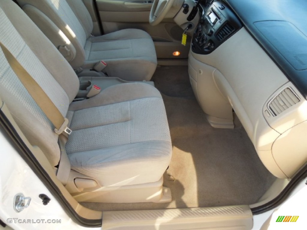 2006 MPV LX - Rally White / Beige photo #22