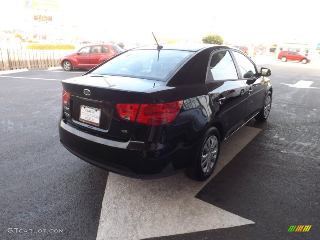 2013 Forte EX - Ebony Black / Black photo #5