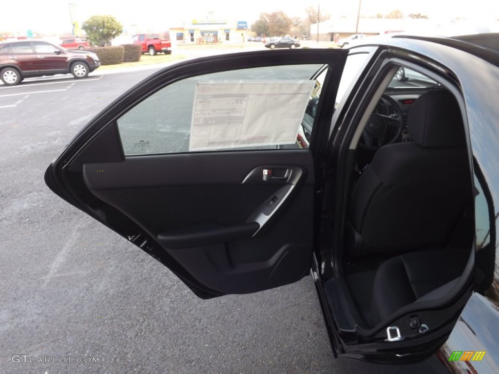 2013 Forte EX - Ebony Black / Black photo #14