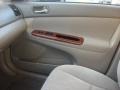 Salsa Red Pearl - Camry LE Photo No. 17