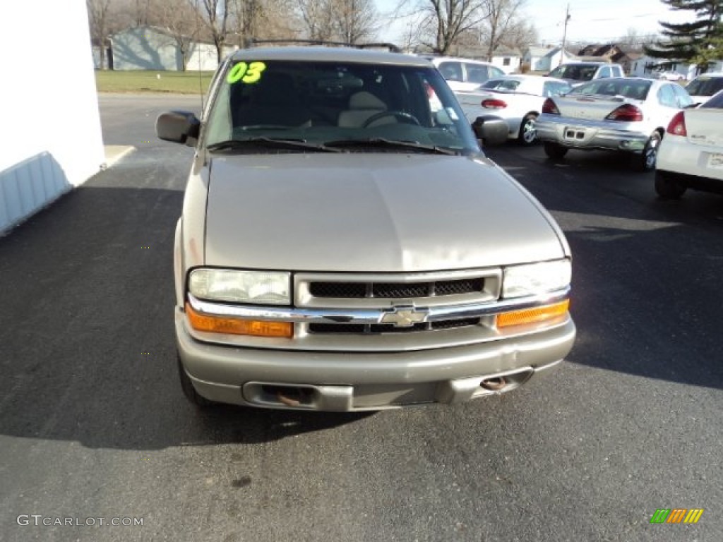 2003 Blazer LS 4x4 - Sandalwood Metallic / Graphite photo #2