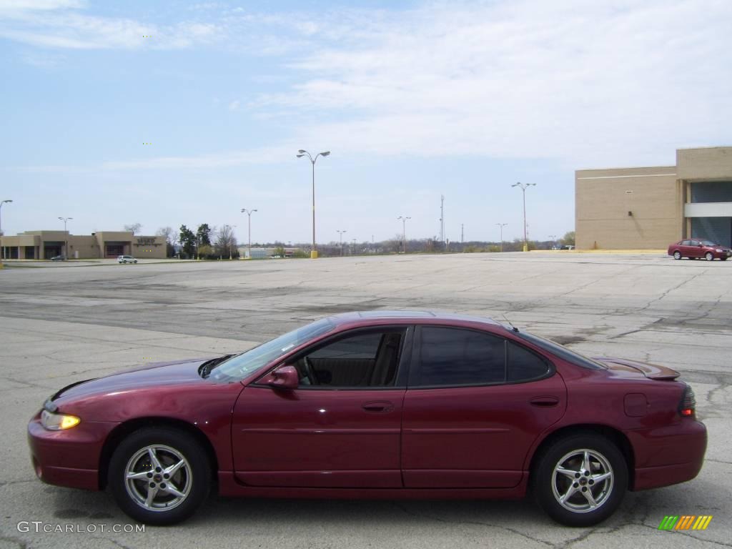 2002 Grand Prix GT Sedan - Redfire Metallic / Dark Taupe photo #5