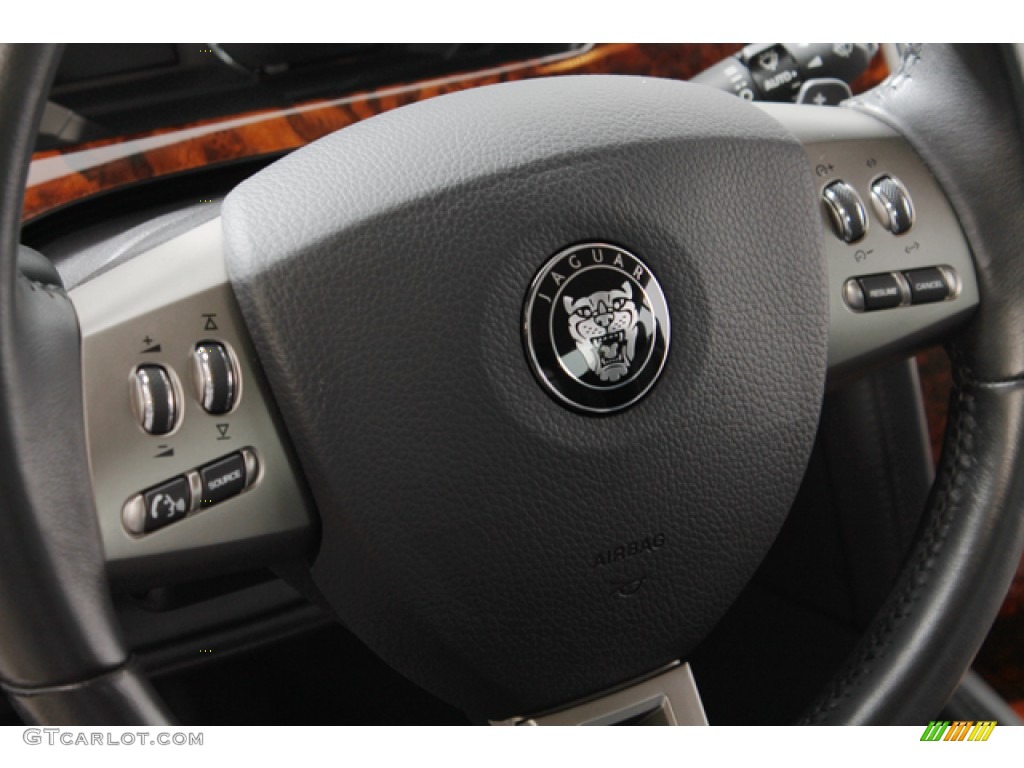 2007 Jaguar XK XKR Coupe Controls Photo #74223614
