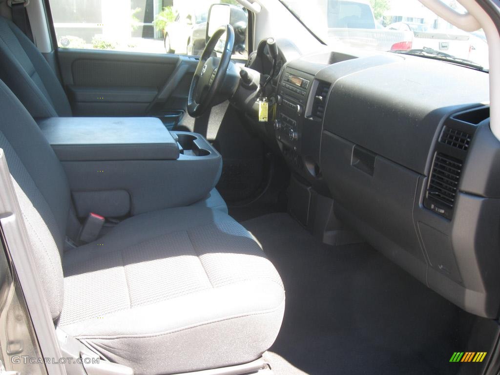 2008 Titan LE Crew Cab - Timberline Green / Charcoal photo #44