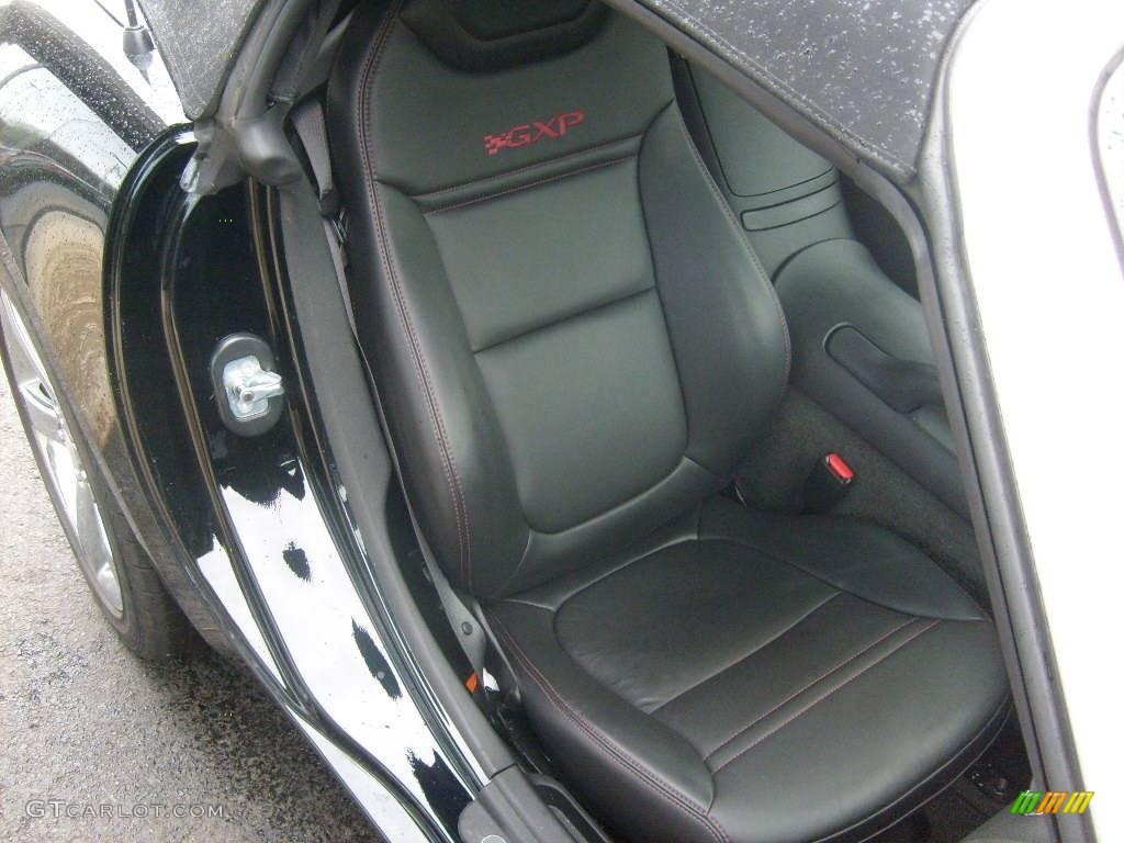 2007 Solstice GXP Roadster - Mysterious Black / Ebony/Red photo #14