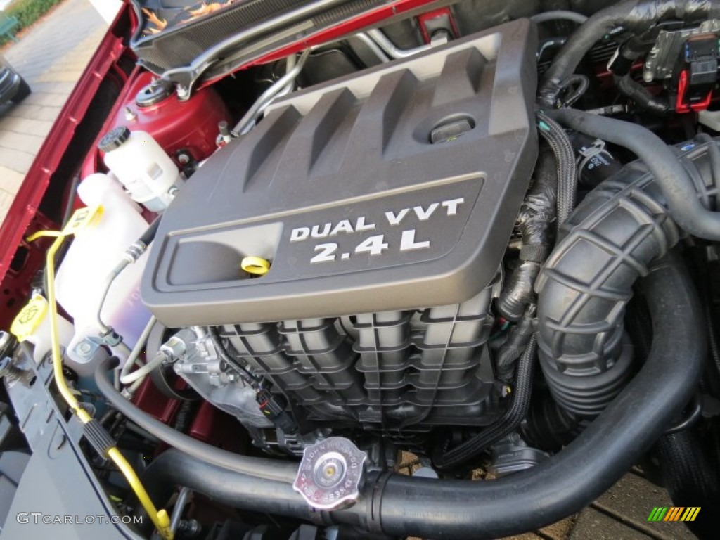 2013 Chrysler 200 Touring Sedan 2.4 Liter DOHC 16-Valve Dual VVT 4 Cylinder Engine Photo #74228357