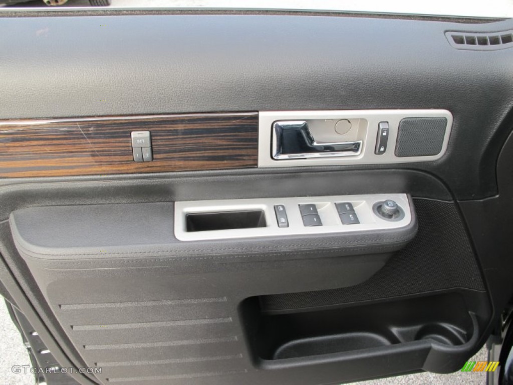 2008 Lincoln MKX Limited Edition AWD Charcoal Black/Medium Light Stone Door Panel Photo #74229104