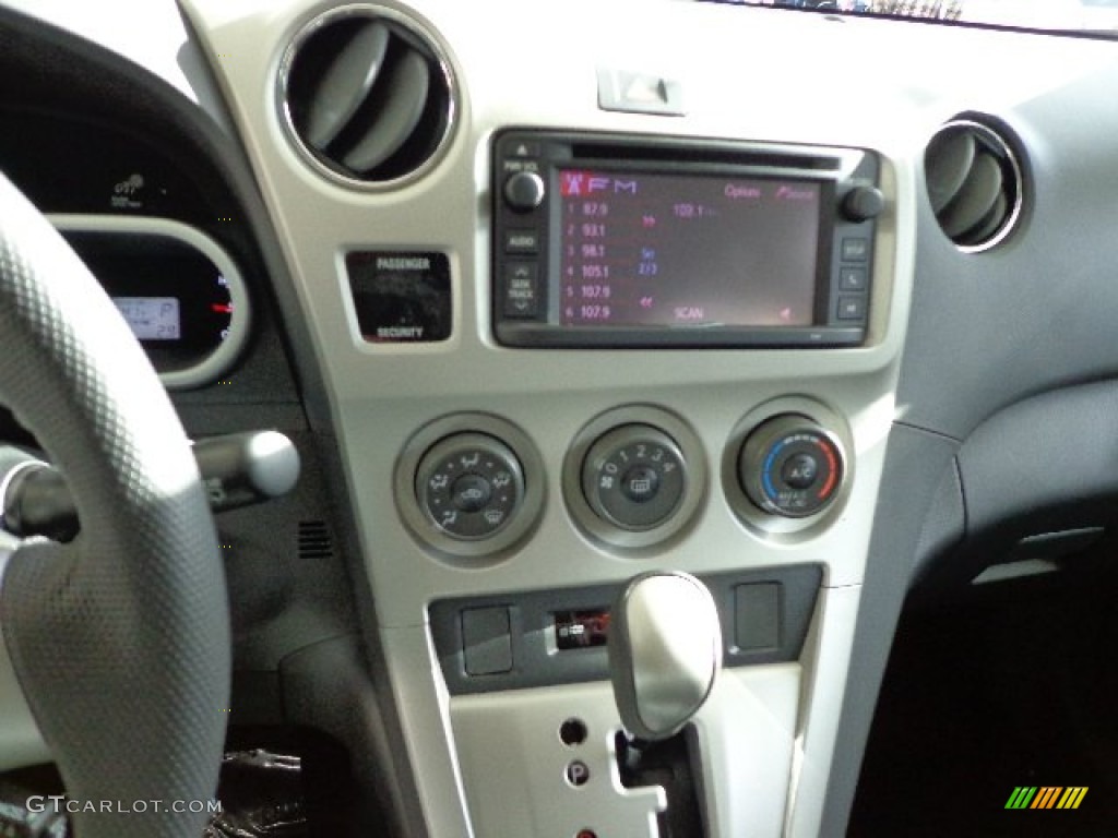 2013 Matrix S AWD - Black Sand Pearl / Ash photo #18