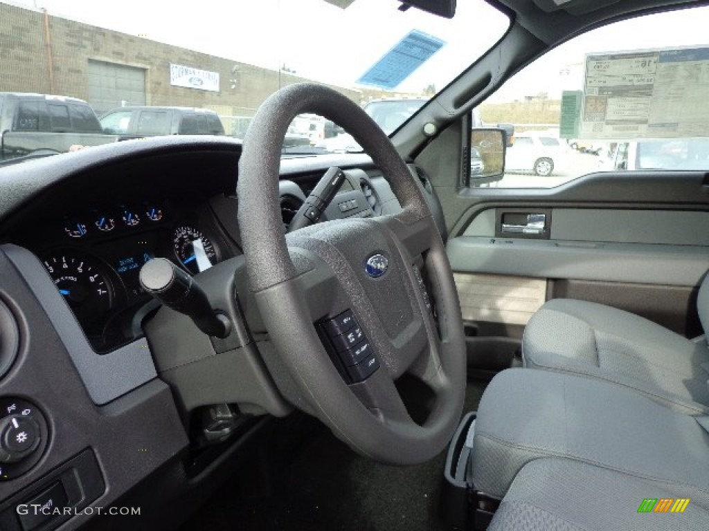 2013 F150 STX SuperCab 4x4 - Tuxedo Black Metallic / Steel Gray photo #12