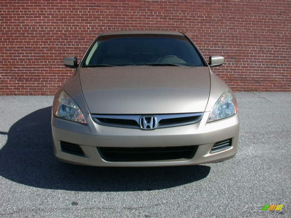 2006 Accord EX-L V6 Sedan - Desert Mist Metallic / Ivory photo #7