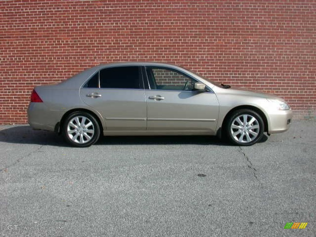 2006 Accord EX-L V6 Sedan - Desert Mist Metallic / Ivory photo #17
