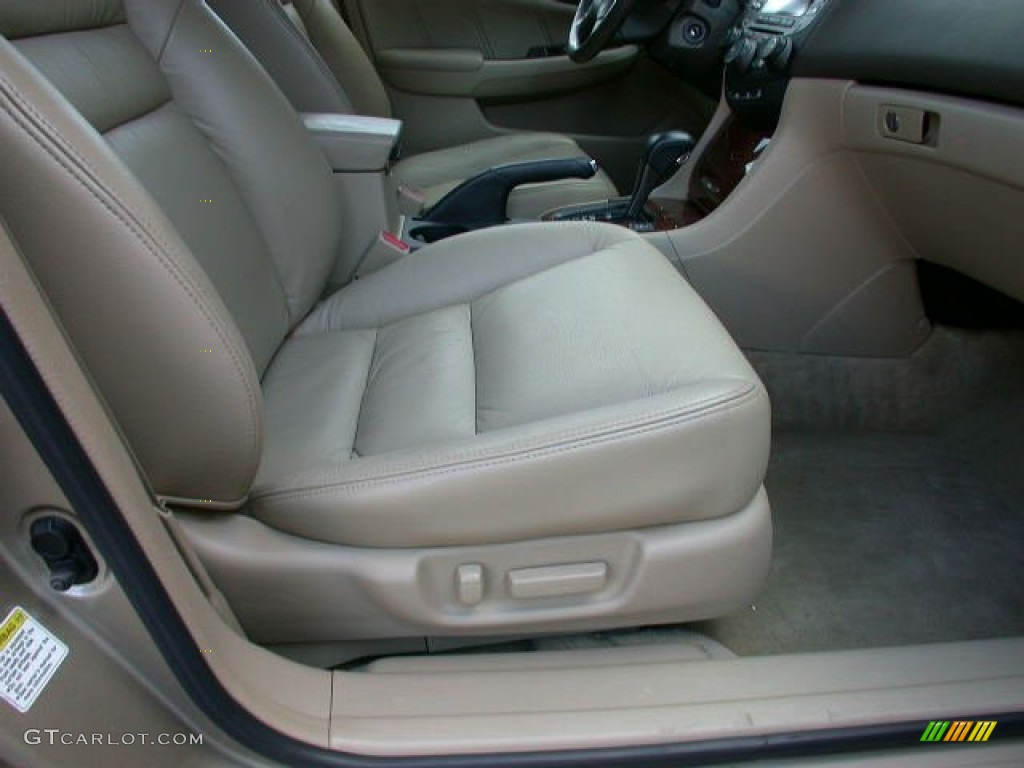2006 Accord EX-L V6 Sedan - Desert Mist Metallic / Ivory photo #19