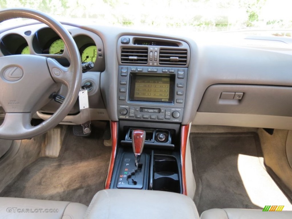 1998 Lexus GS 400 Dashboard Photos