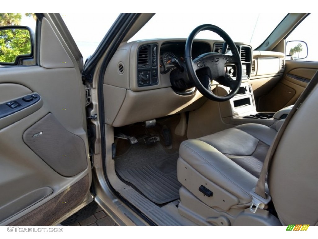 Tan Interior 2004 Chevrolet Silverado 2500HD LT Extended Cab 4x4 Photo #74236610
