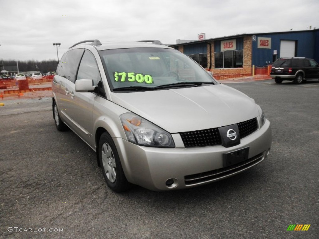 2004 Quest 3.5 S - Coral Sand Metallic / Gray photo #2