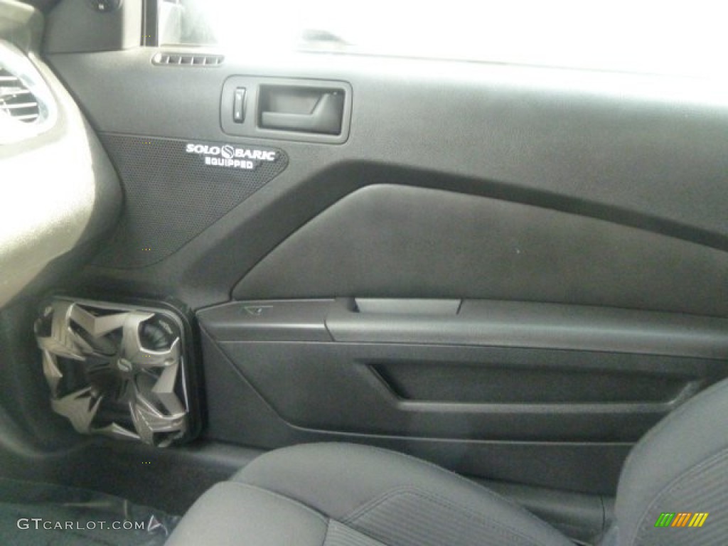 2011 Mustang GT Convertible - Ebony Black / Charcoal Black photo #15