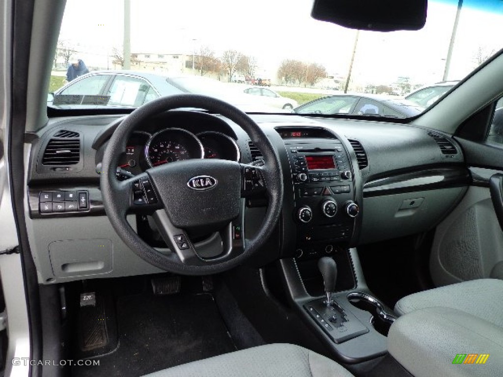 2011 Sorento LX AWD - Bright Silver / Gray photo #12