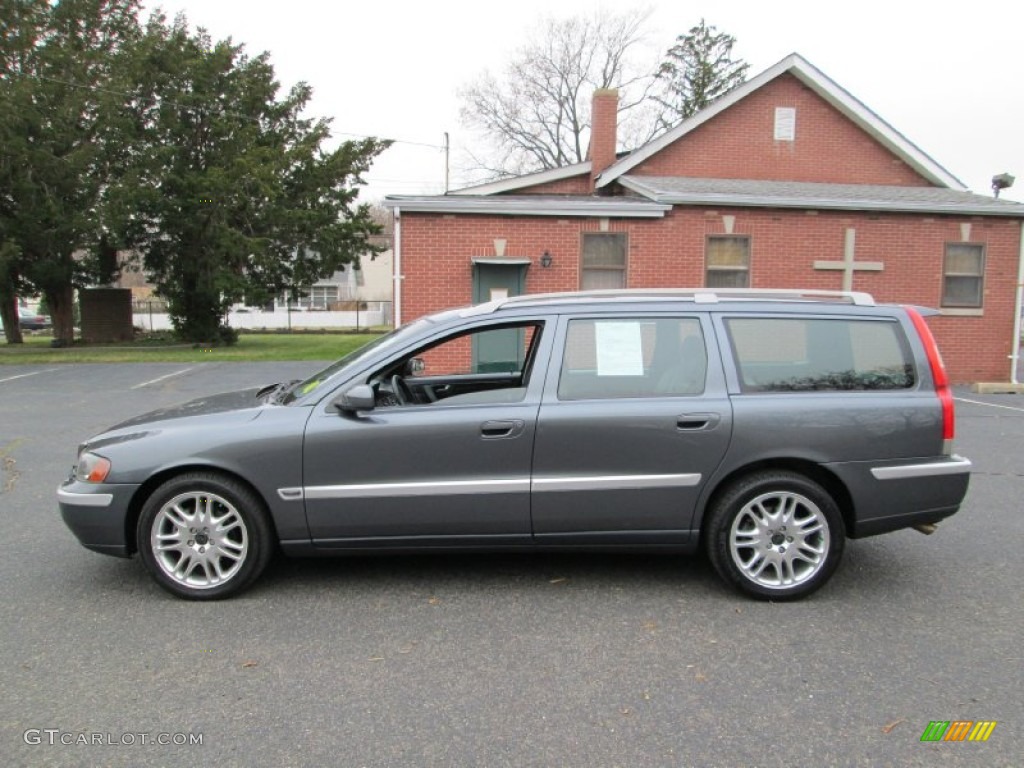 Titanium Gray Metallic 2004 Volvo V70 2.5T Exterior Photo #74241864