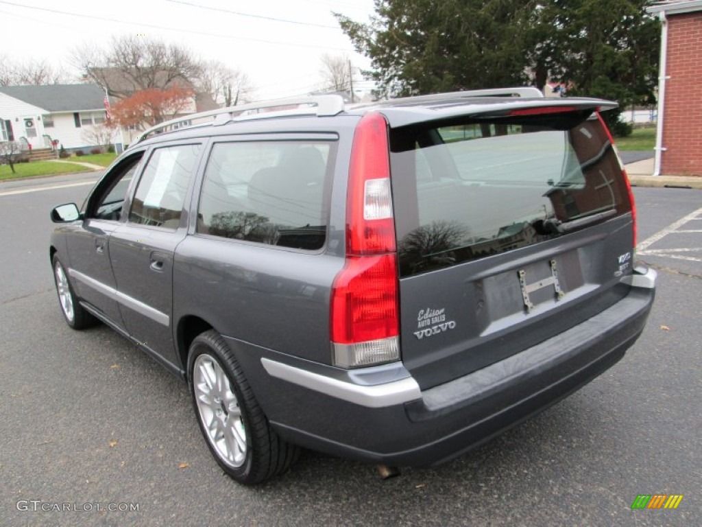 Titanium Gray Metallic 2004 Volvo V70 2.5T Exterior Photo #74241953