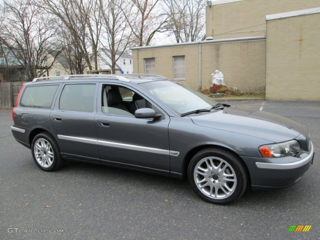 2004 V70 2.5T - Titanium Gray Metallic / Graphite photo #10