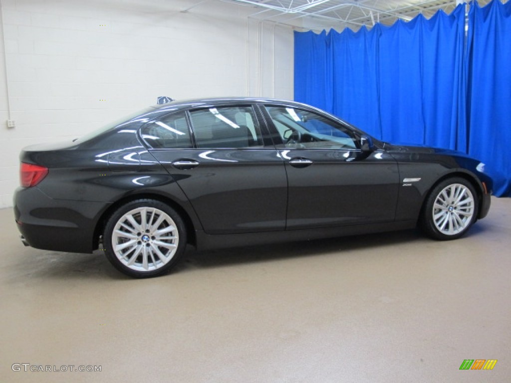 Black Sapphire Metallic 2011 BMW 5 Series 550i xDrive Sedan Exterior Photo #74242148