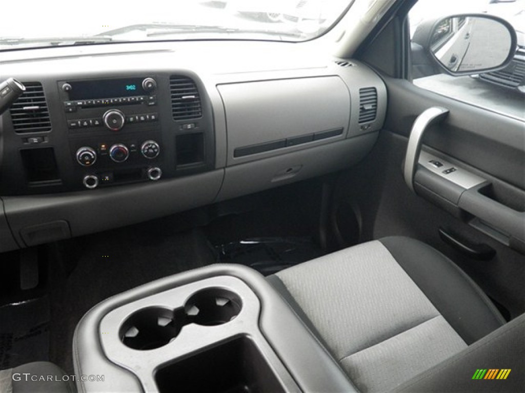 2008 Silverado 1500 LS Crew Cab - Silver Birch Metallic / Dark Titanium photo #32