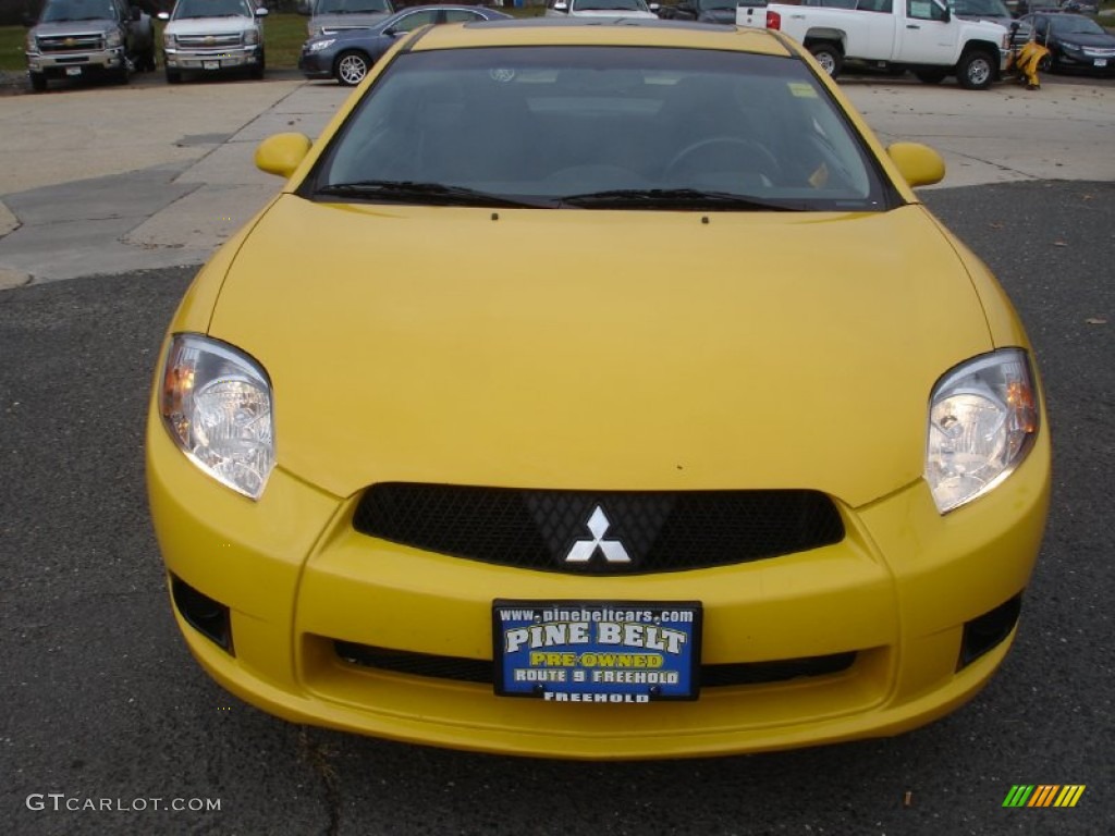 2009 Eclipse GS Coupe - Solar Satin Yellow / Dark Charcoal photo #2