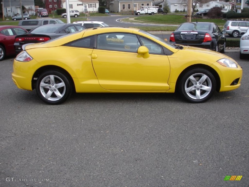 2009 Eclipse GS Coupe - Solar Satin Yellow / Dark Charcoal photo #7