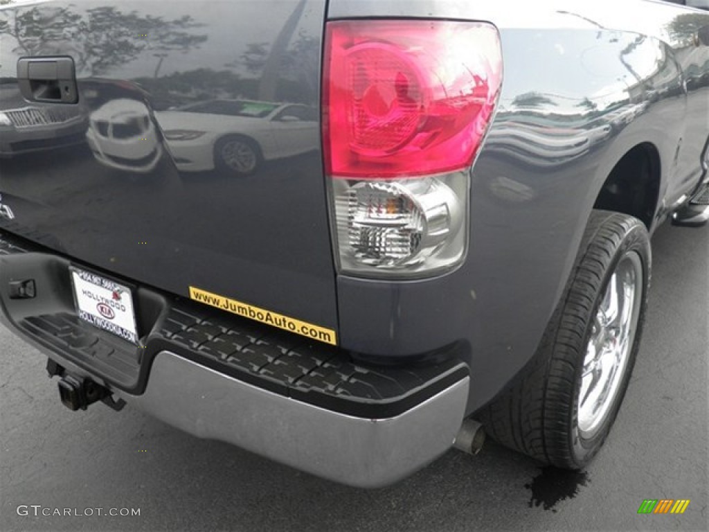 2008 Tundra SR5 Double Cab - Slate Gray Metallic / Black photo #16