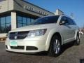 Pearl White Tri Coat 2013 Dodge Journey SE