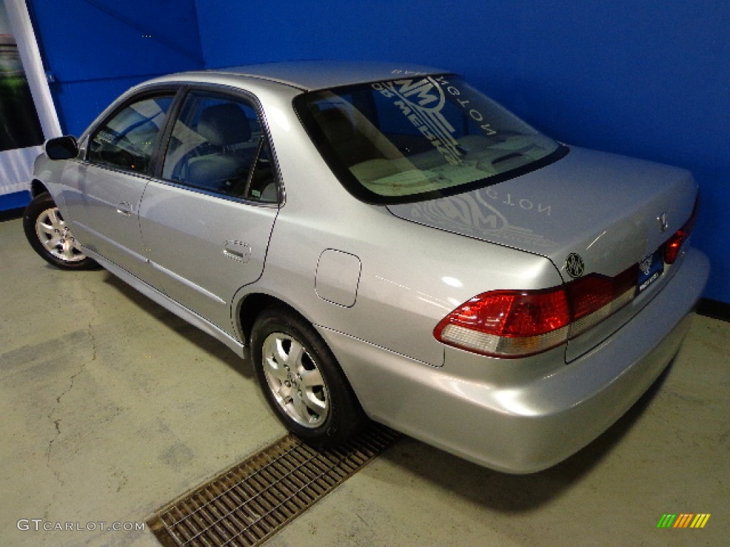 2002 Accord EX Sedan - Satin Silver Metallic / Quartz Gray photo #36