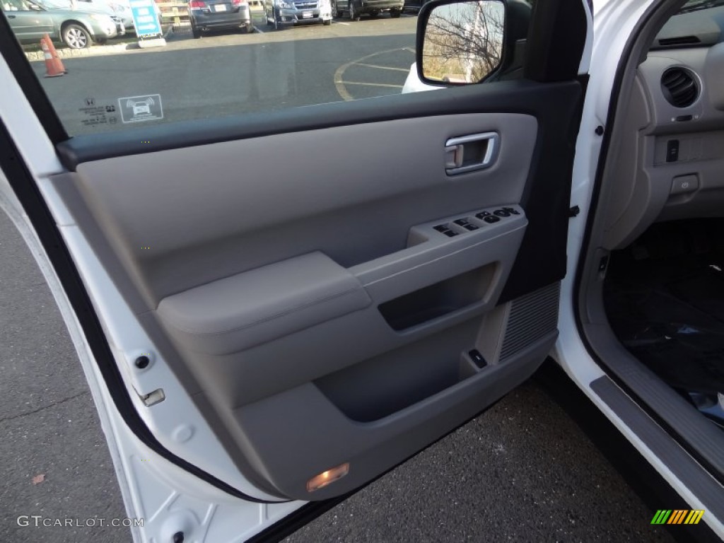 2009 Pilot EX-L 4WD - Taffeta White / Beige photo #21