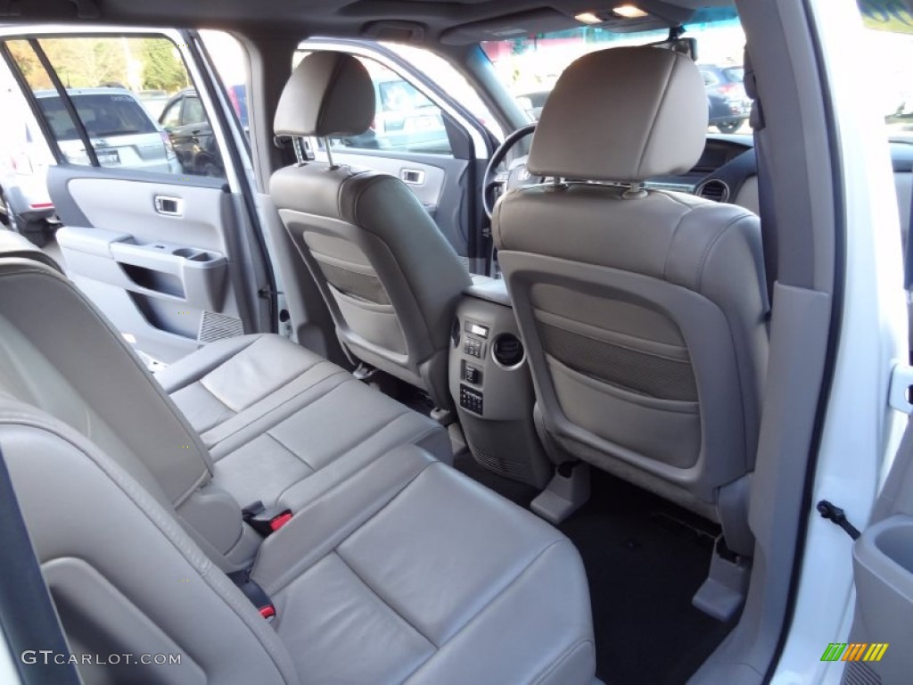 2009 Pilot EX-L 4WD - Taffeta White / Beige photo #24