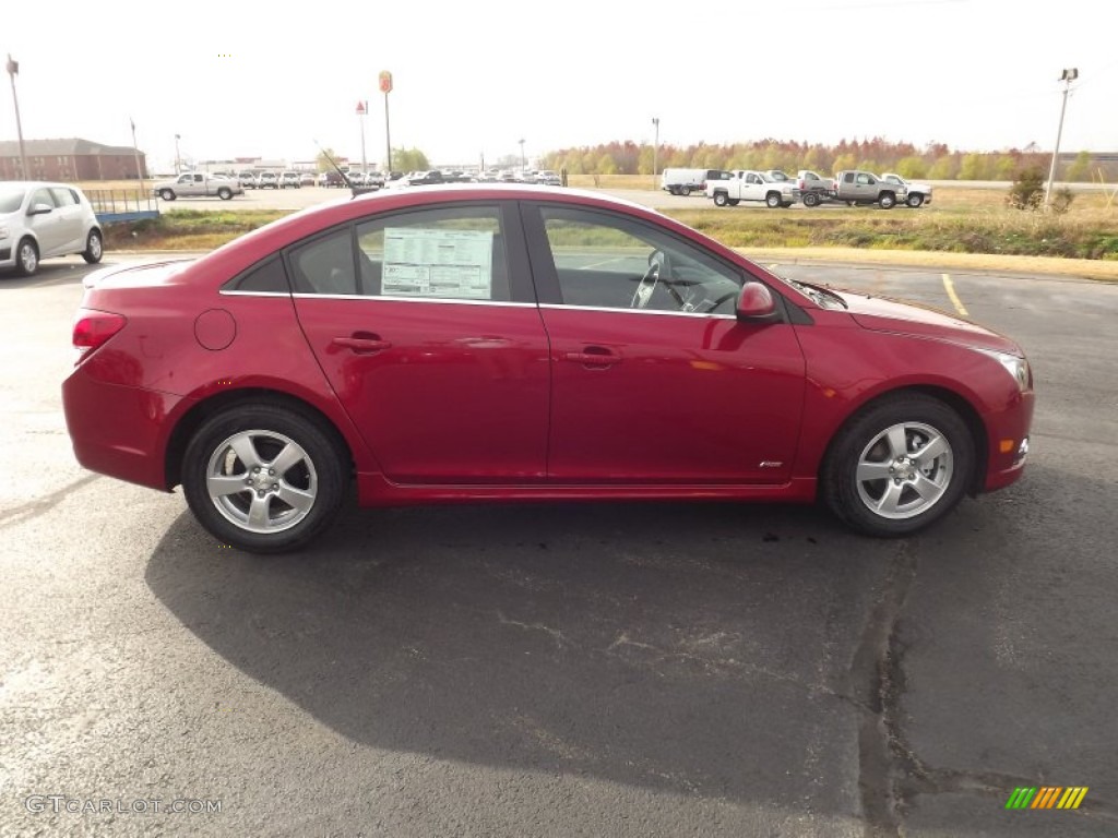 2013 Cruze LT - Crystal Red Metallic Tintcoat / Jet Black photo #4