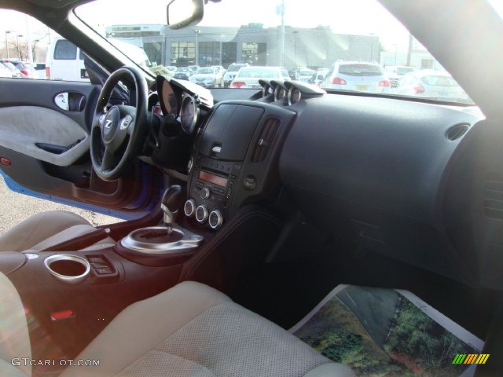 2009 370Z Sport Touring Coupe - Monterey Blue / Gray Leather photo #20
