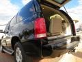 Black Raven - Escalade  Photo No. 10