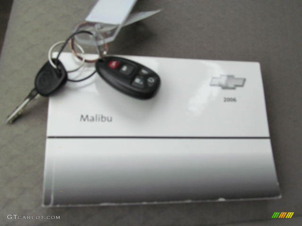 2006 Malibu Maxx LT Wagon - Sandstone Metallic / Cashmere Beige photo #22