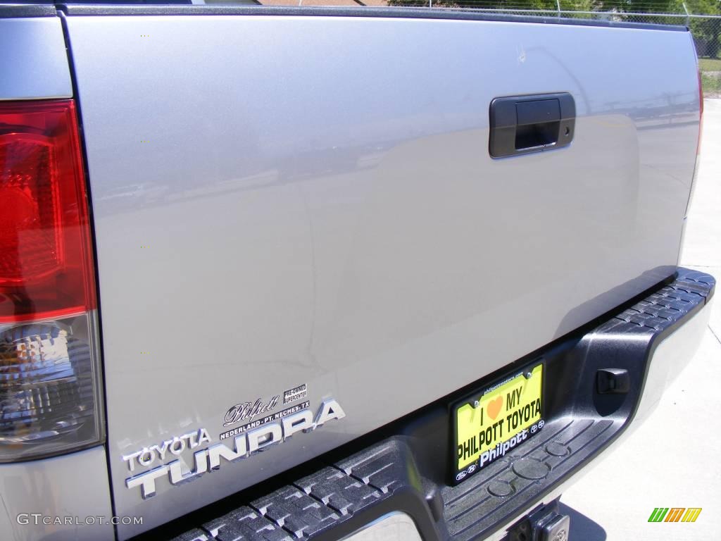 2007 Tundra SR5 Double Cab - Silver Sky Metallic / Graphite Gray photo #10