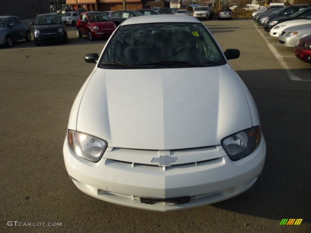 2003 Cavalier LS Sedan - Olympic White / Graphite Gray photo #2