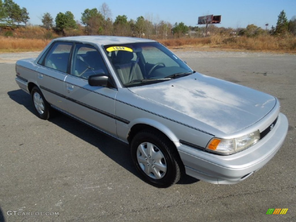1991 Camry Deluxe Sedan - Super Silver Metallic / Gray photo #2