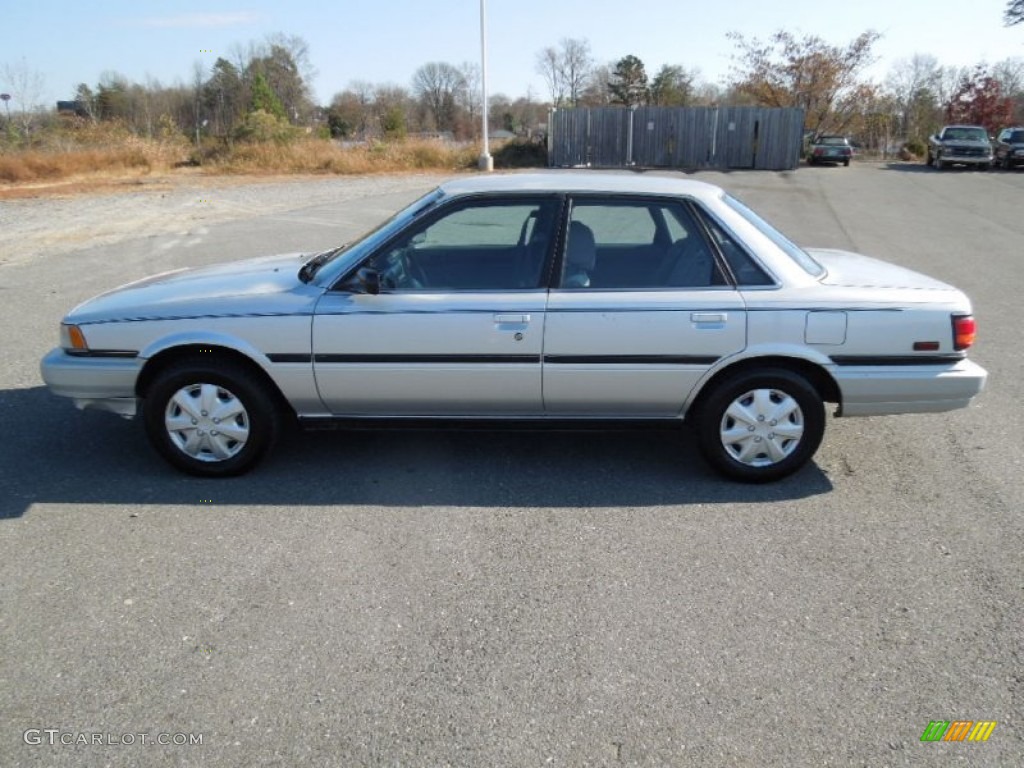 1991 Camry Deluxe Sedan - Super Silver Metallic / Gray photo #3
