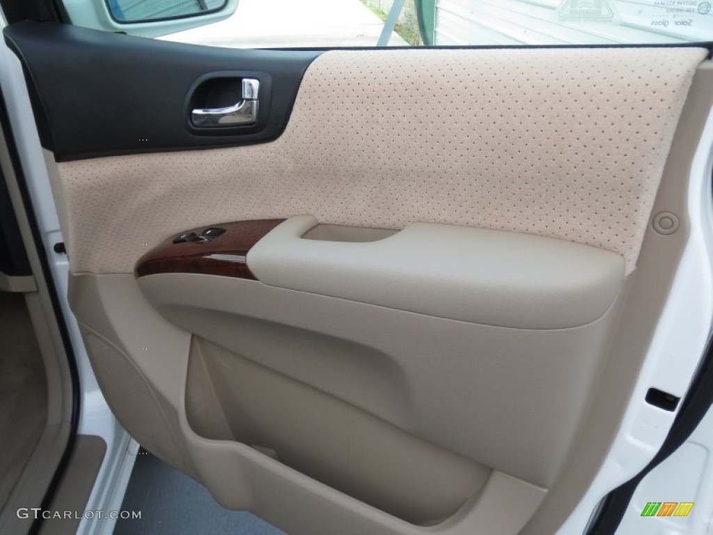 2007 Entourage GLS - Cosmic White / Beige photo #22